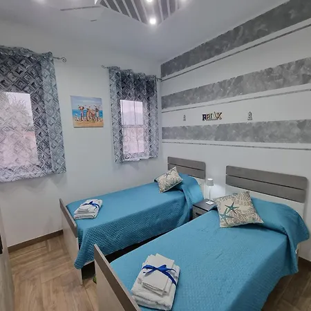 Vida Loca -Appartamento Vicino Aereporto E 200Mt Spiaggia Carini Exterior foto